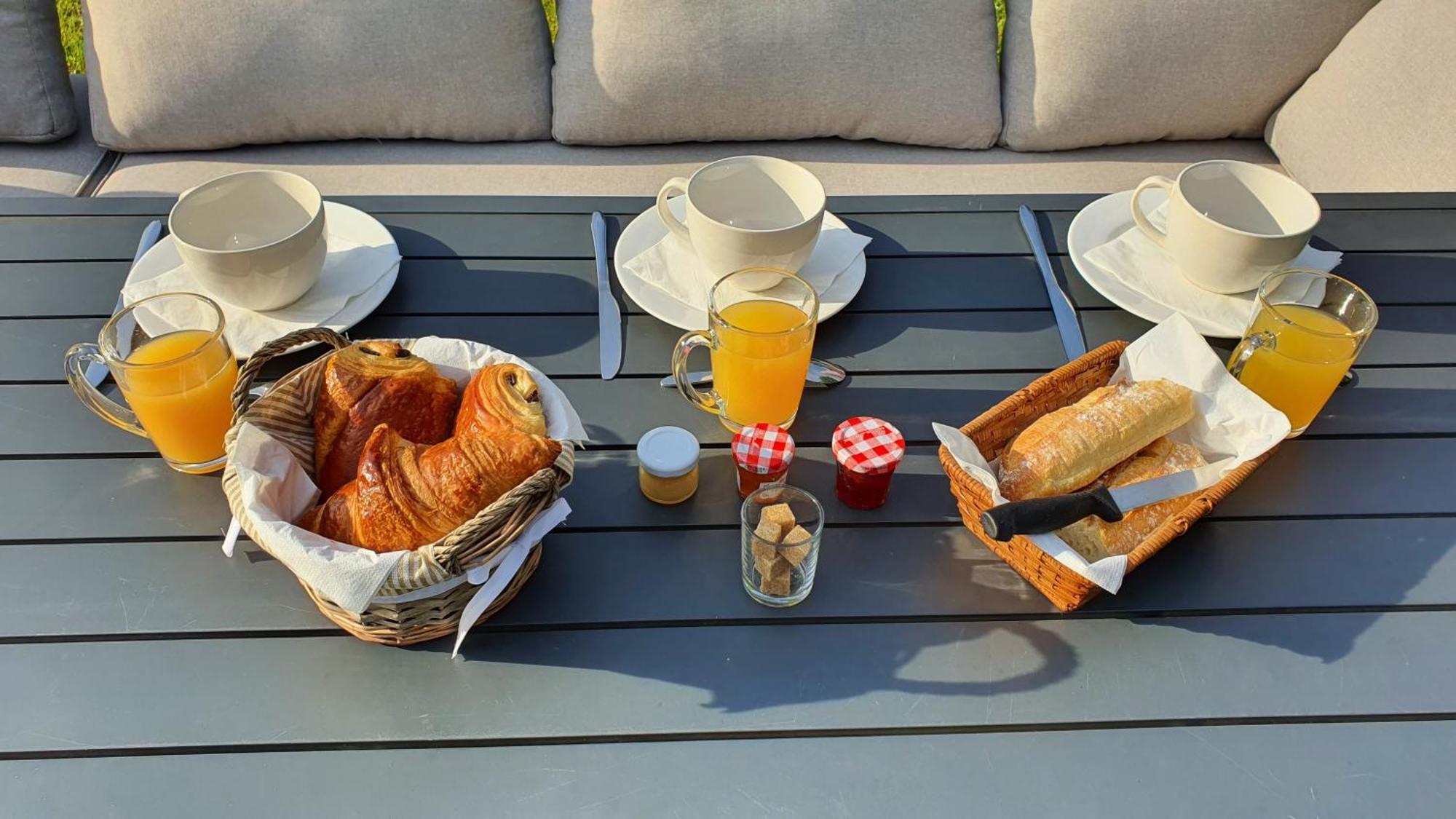 Au Fil De L'Eau Bed & Breakfast La Chapelle-Saint-Aubin Ngoại thất bức ảnh